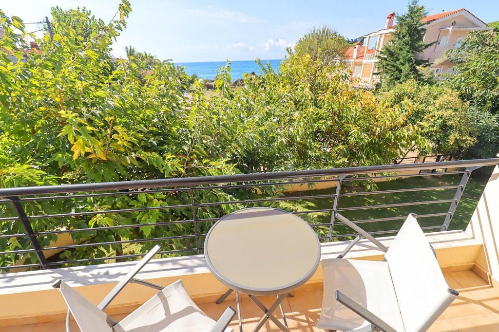 Guedin Sea Side Maisonette, Nikiti Bagian luar foto